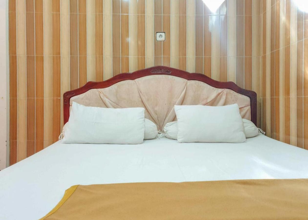 Hotel Mario Pulana Bone Watampone Exteriér fotografie